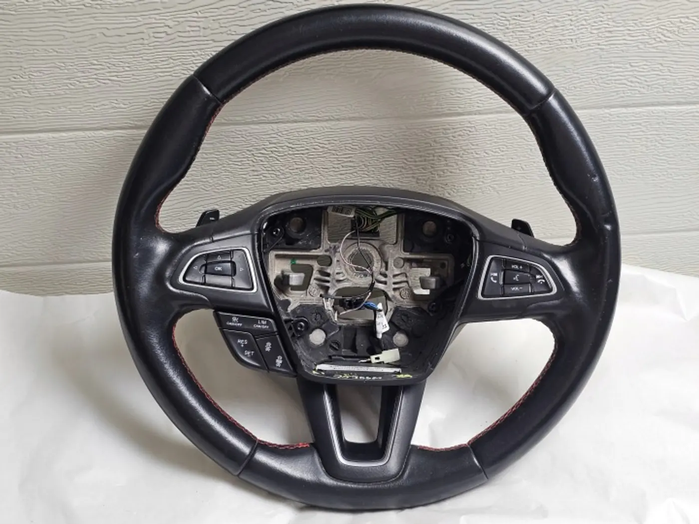 Руль к Ford Kuga 2013