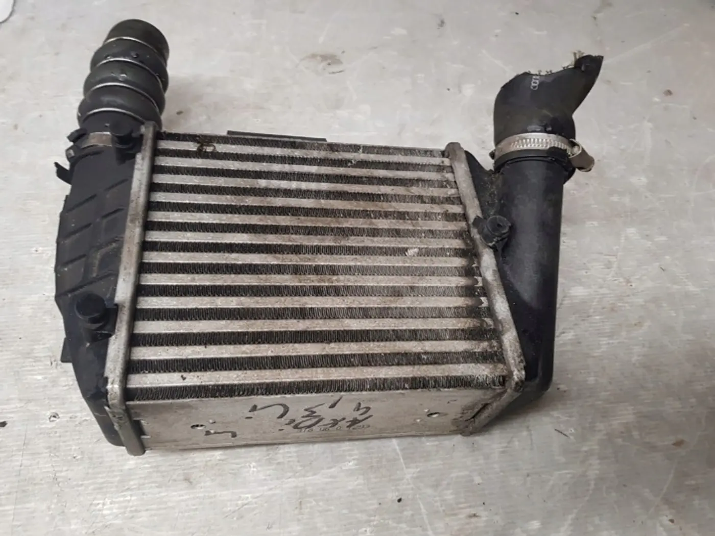 Интеркулер к Audi A4 2004