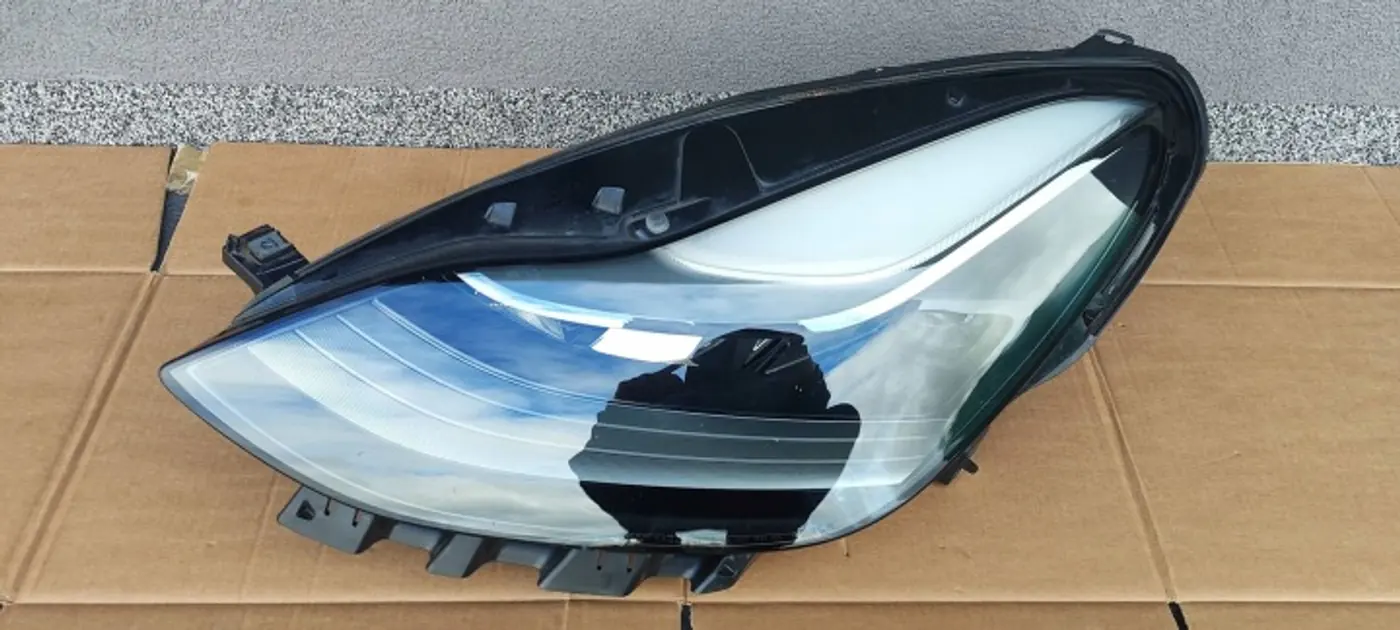 Фара левая к Tesla Model 3 2017