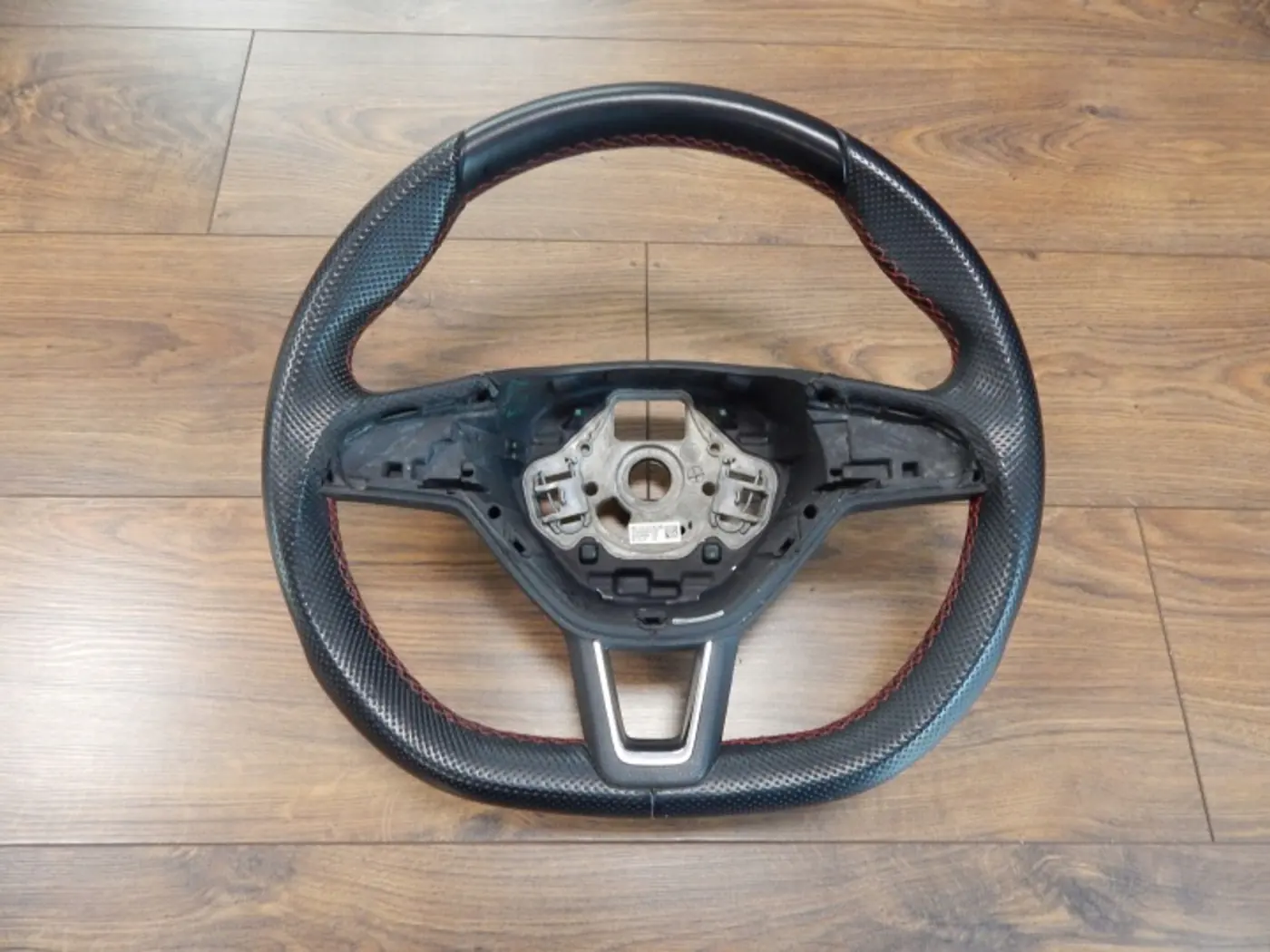 Руль к Skoda Kamiq 2019