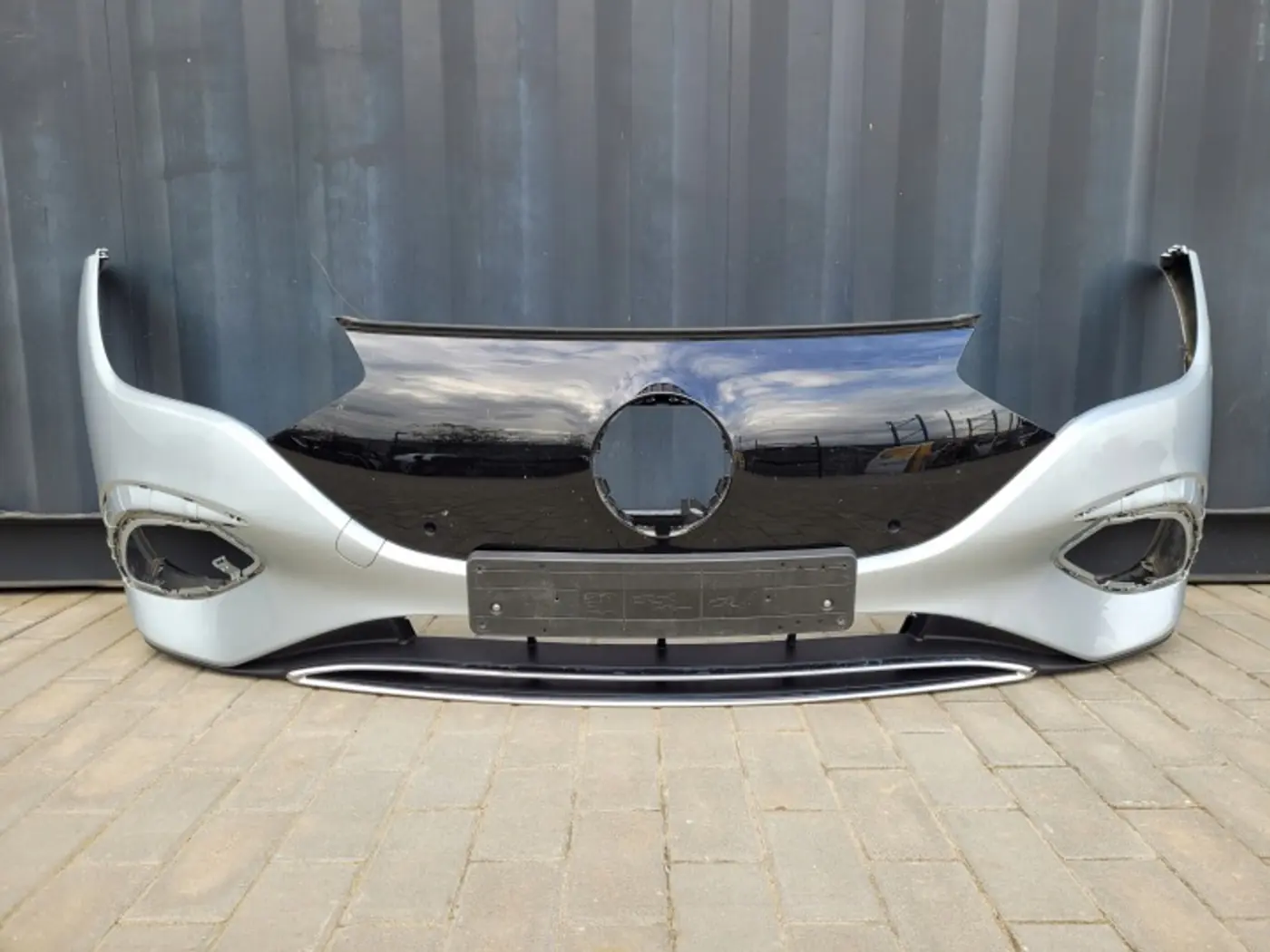 Бампер передний к Mercedes-Benz EQE 2021