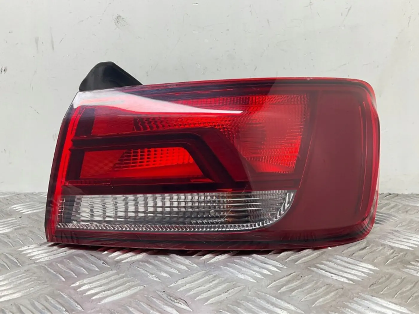 Фонарь задний правый к Audi S3 2013
