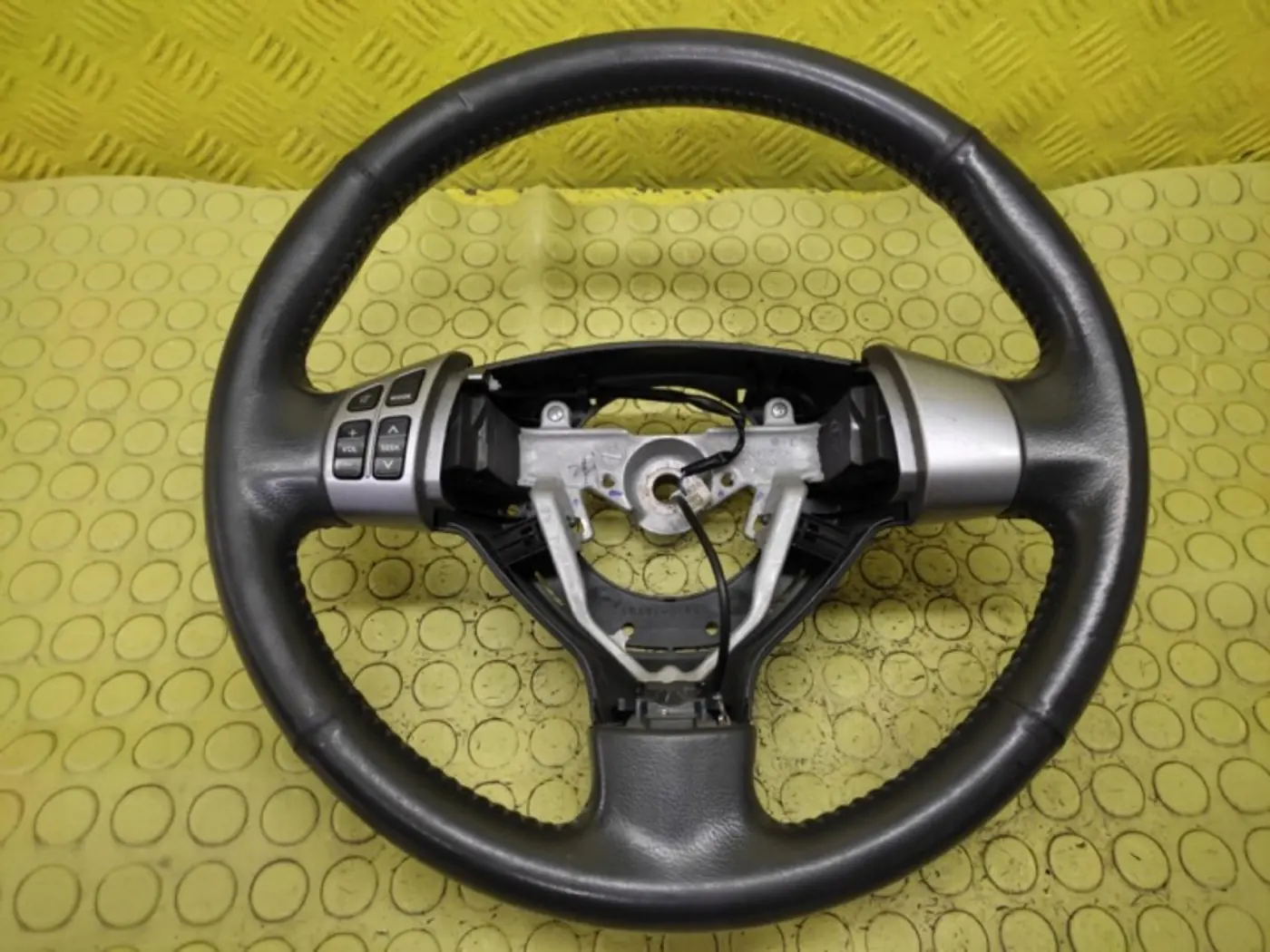 Руль к Suzuki Swift 2011