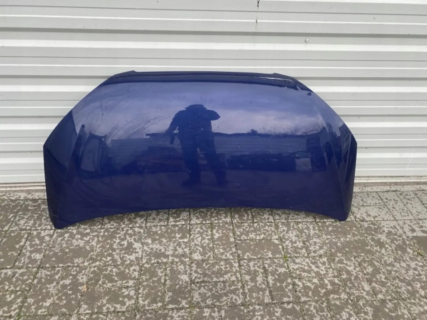 Капот к SEAT Mii 2011
