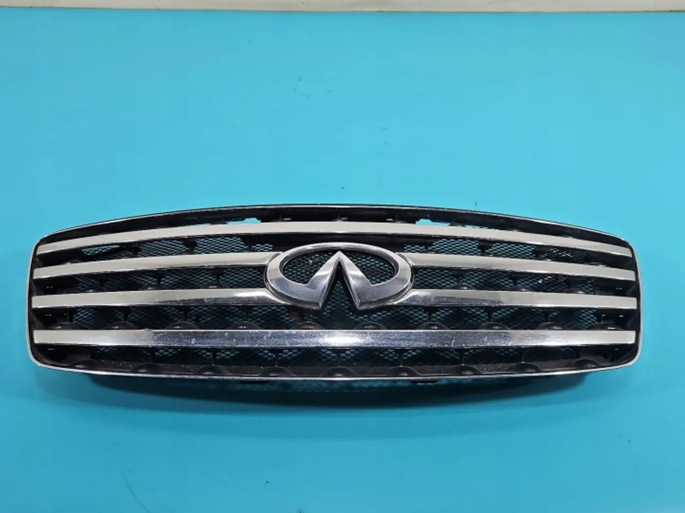 Решетка радиатора к Infiniti I 1996