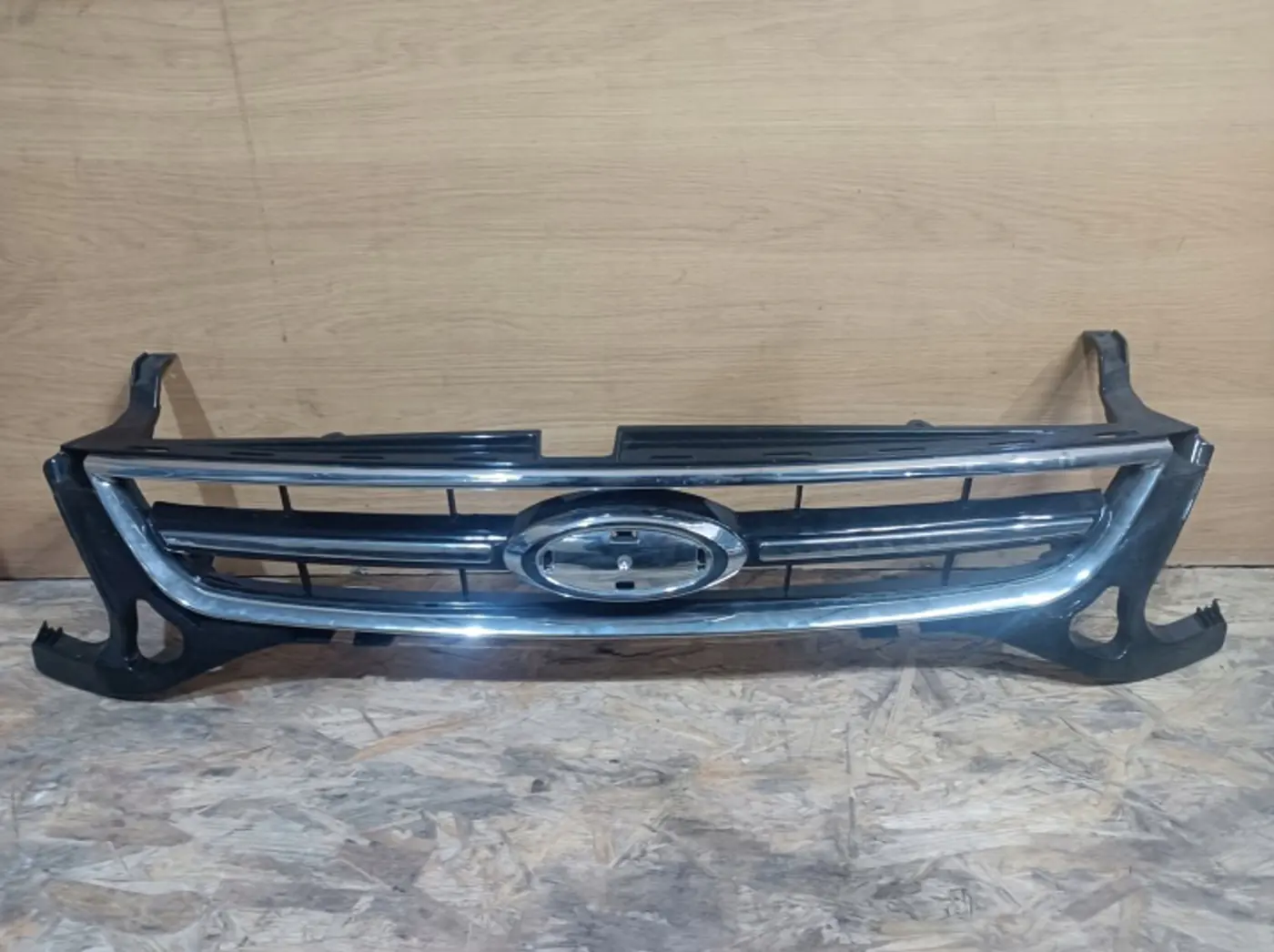 Решетка радиатора к Ford Mondeo 2010