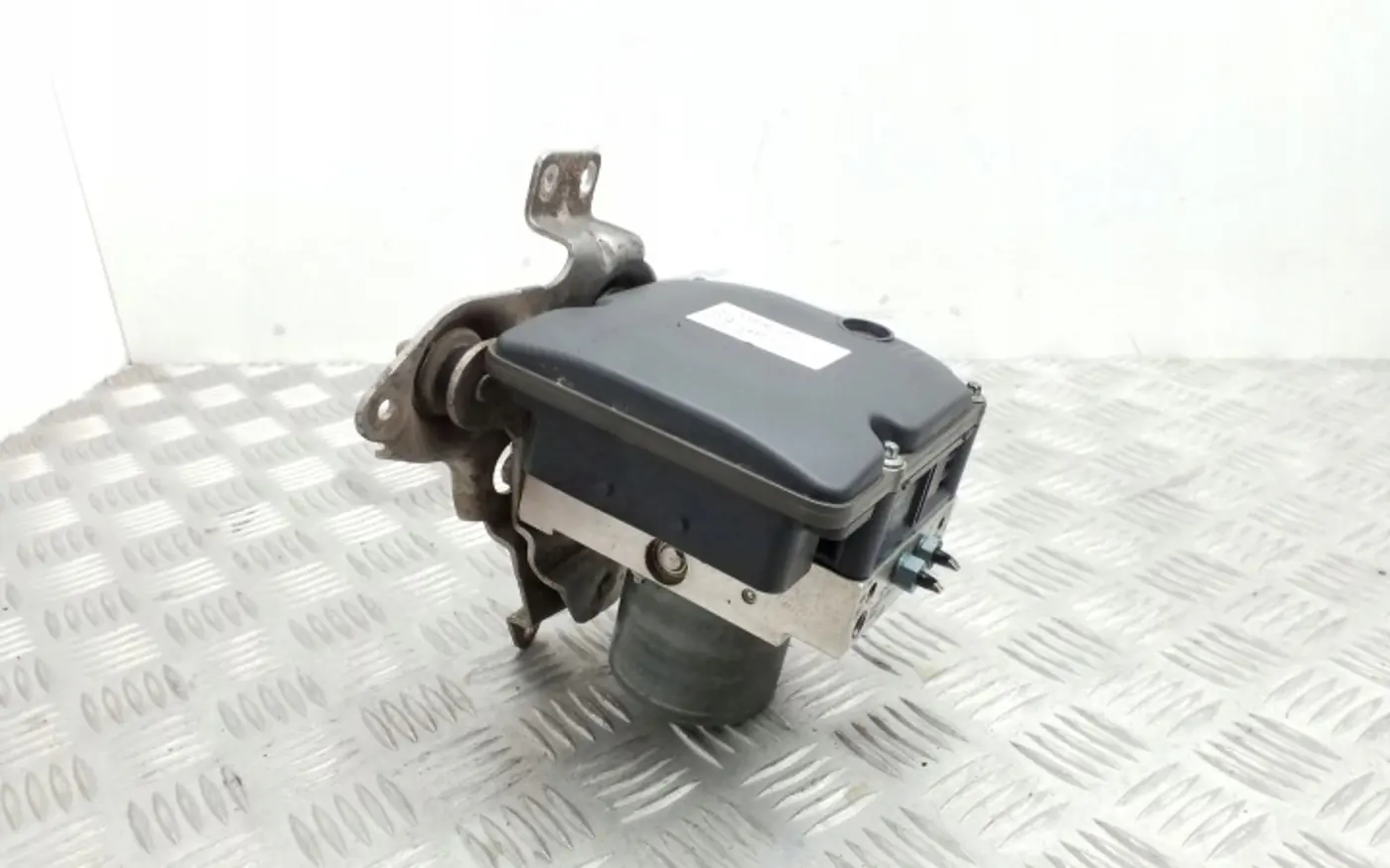 Блок ABS к Audi A6 allroad 2012