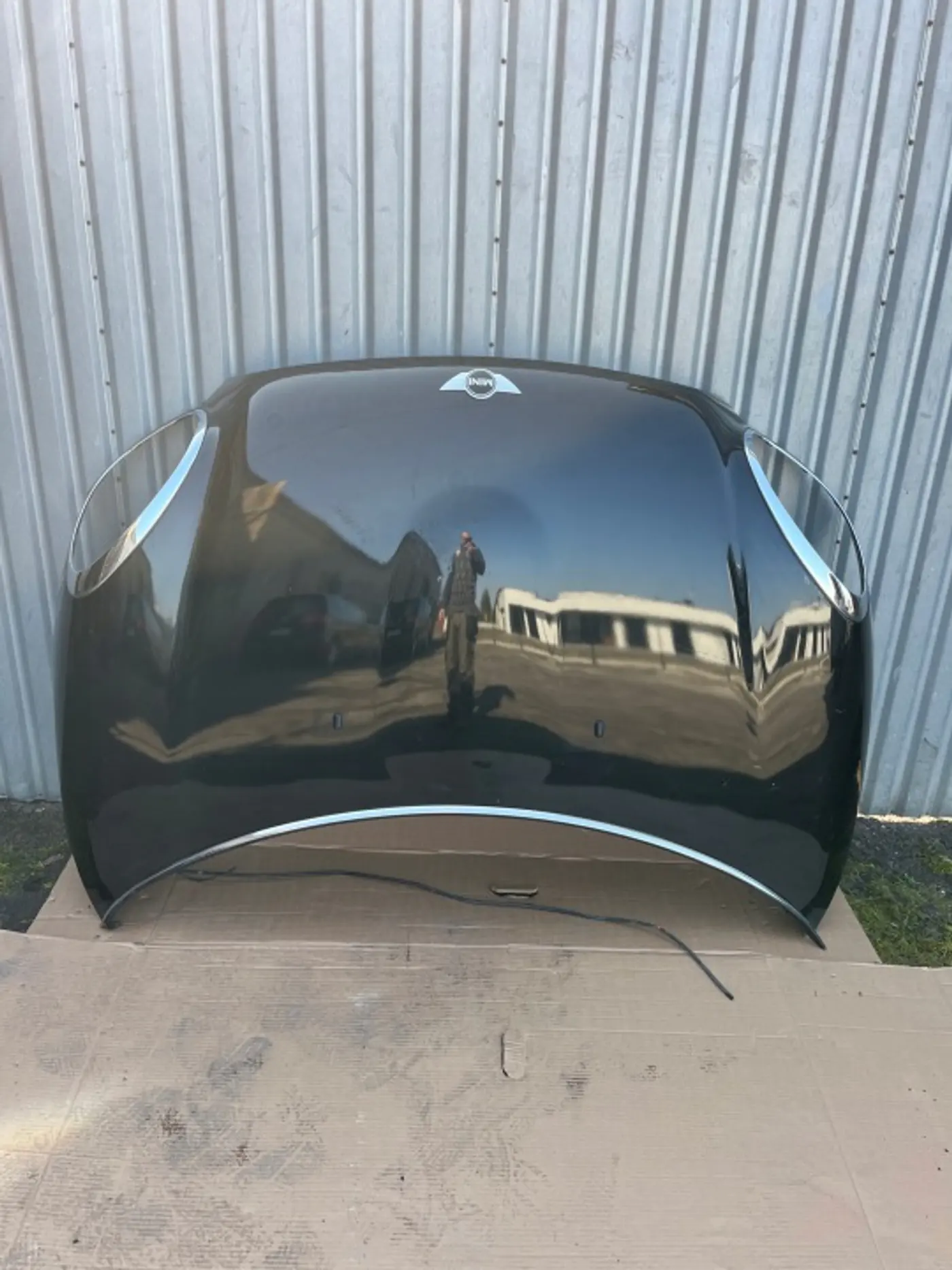 Капот к MINI Countryman 2010