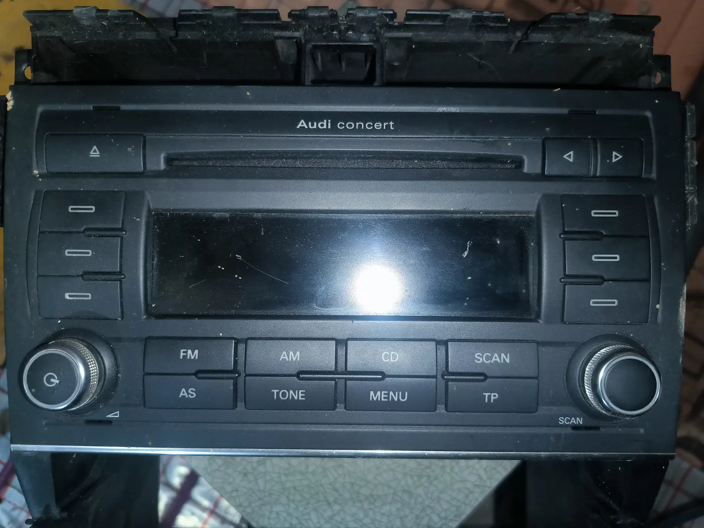 Магнитола к Audi A4 2006