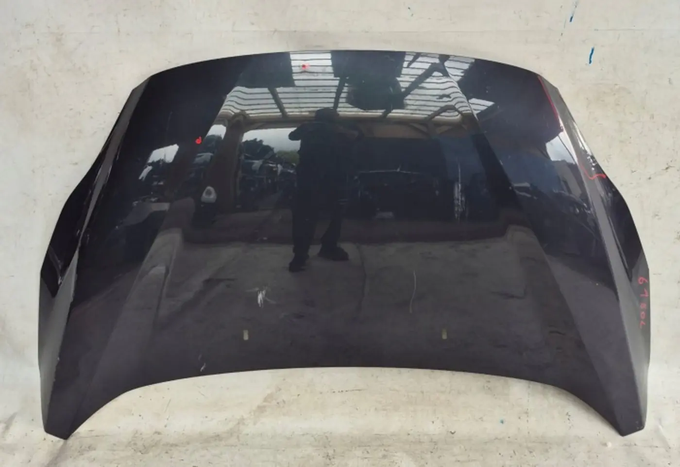Капот к Ford C-MAX 2010