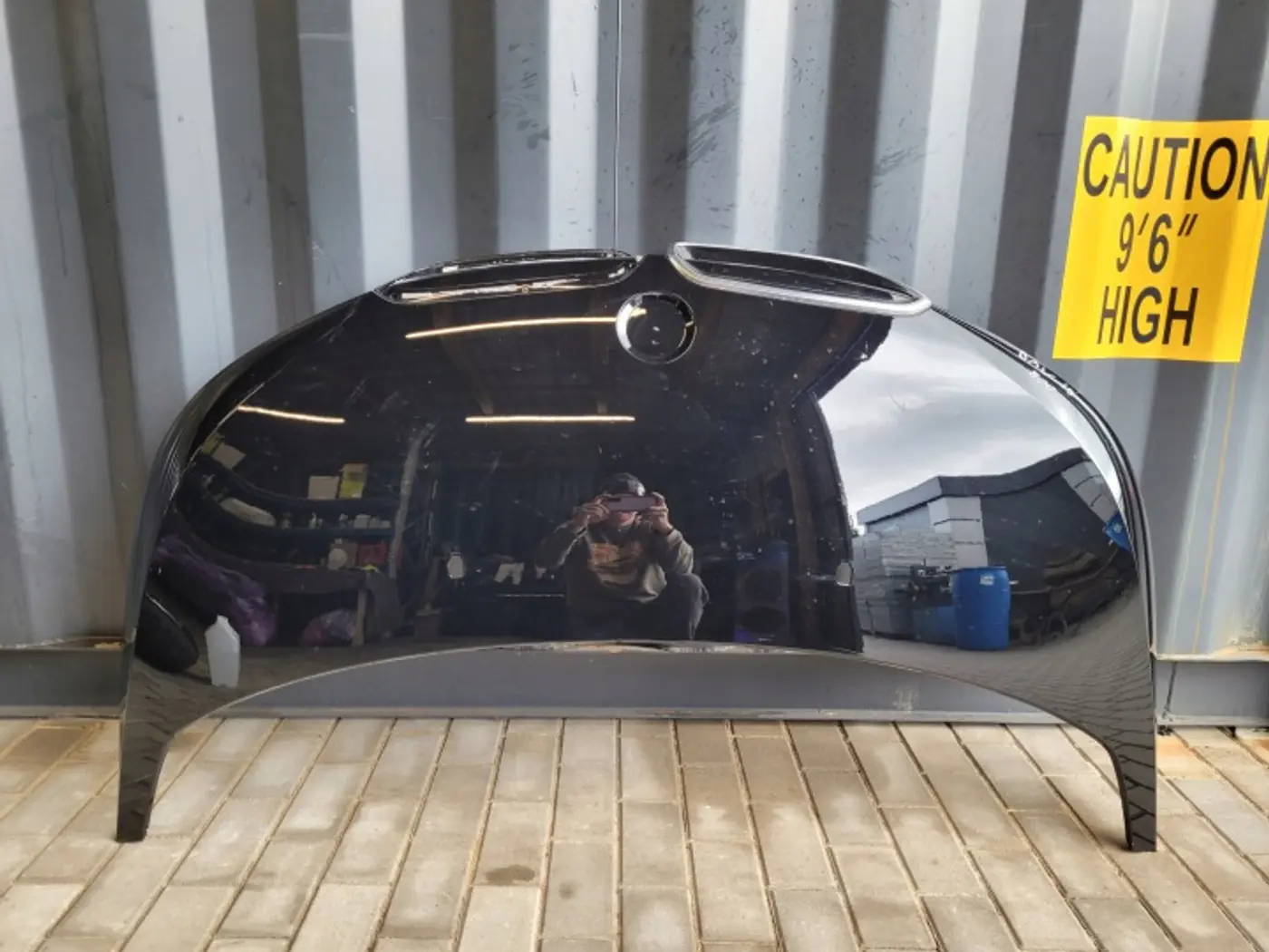 Капот к BMW i3 2013