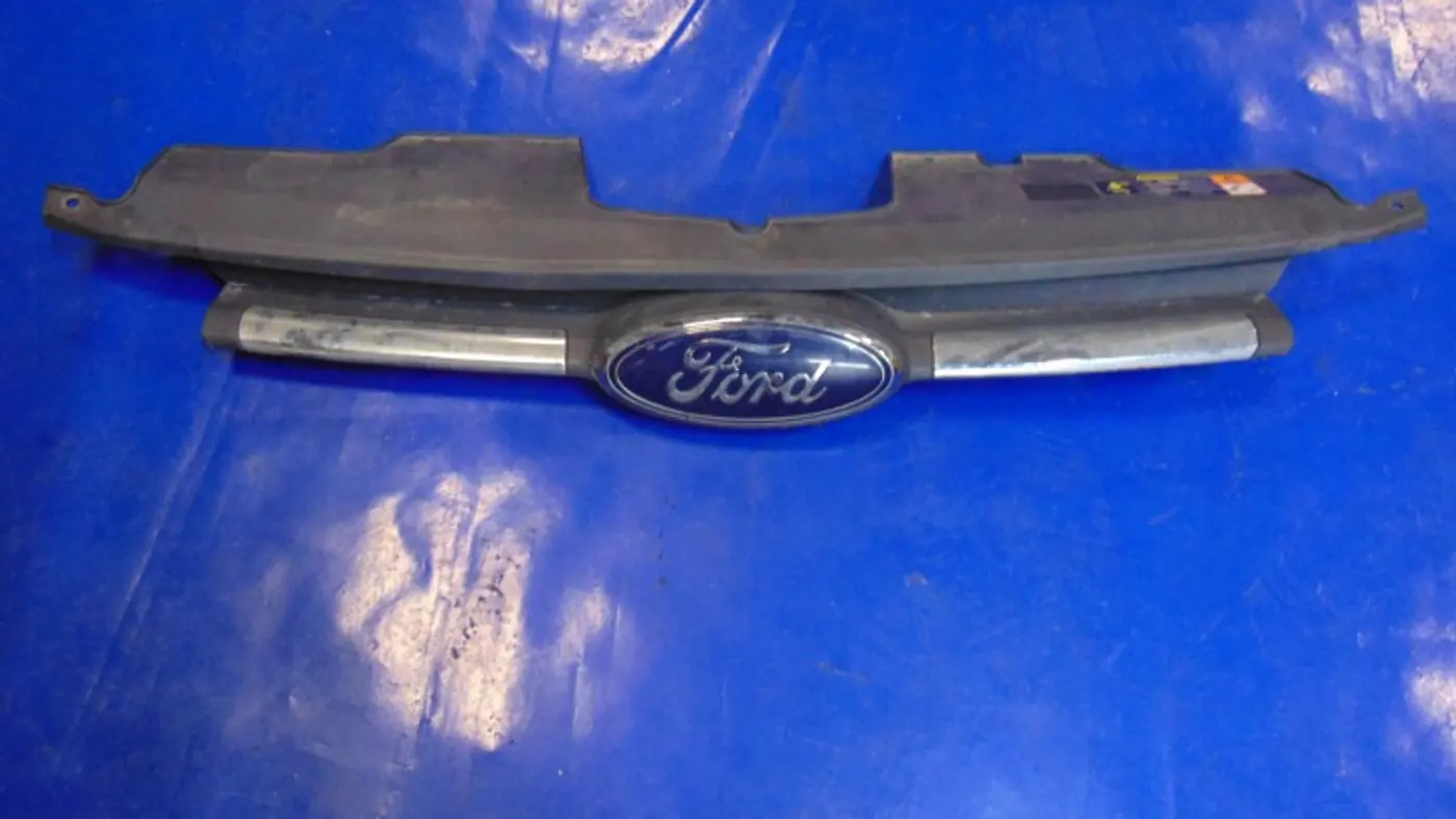 Решетка радиатора к Ford Transit Custom 2012