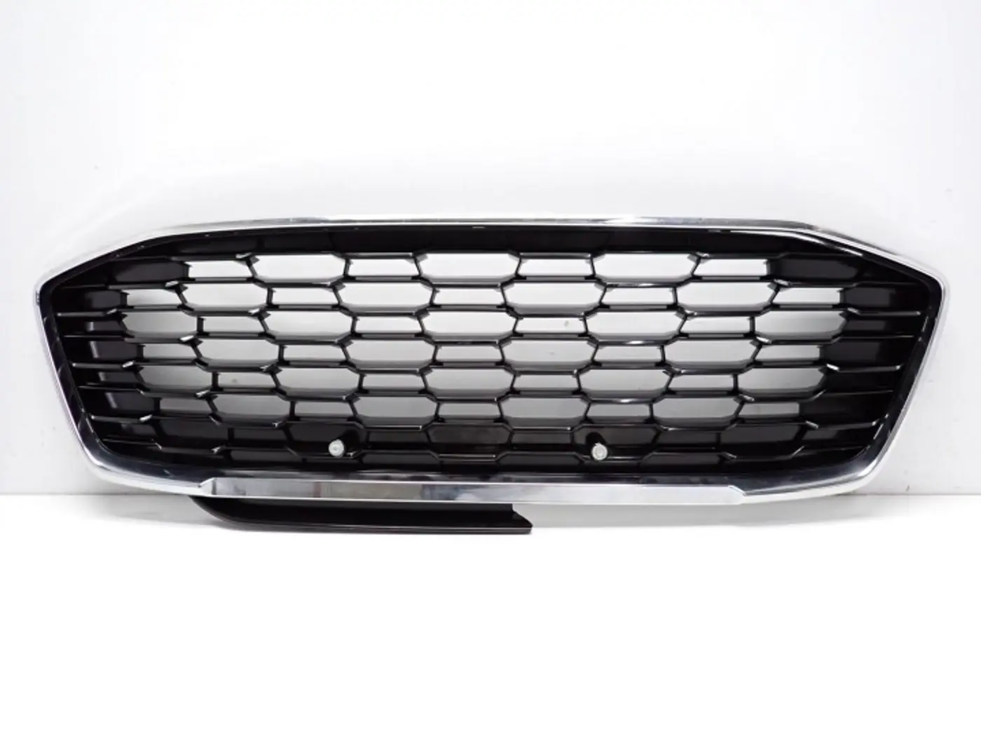 Решетка радиатора к Ford Puma 2019