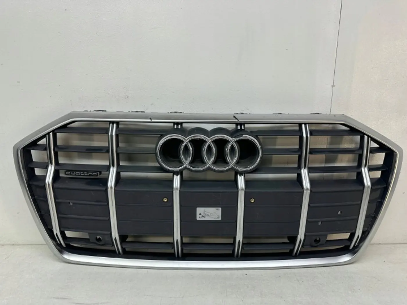 Решетка радиатора к Audi A6 allroad 2019