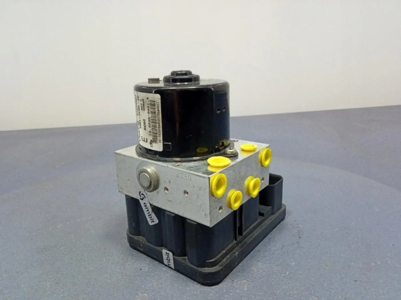 Блок ABS к Volvo C70 2005