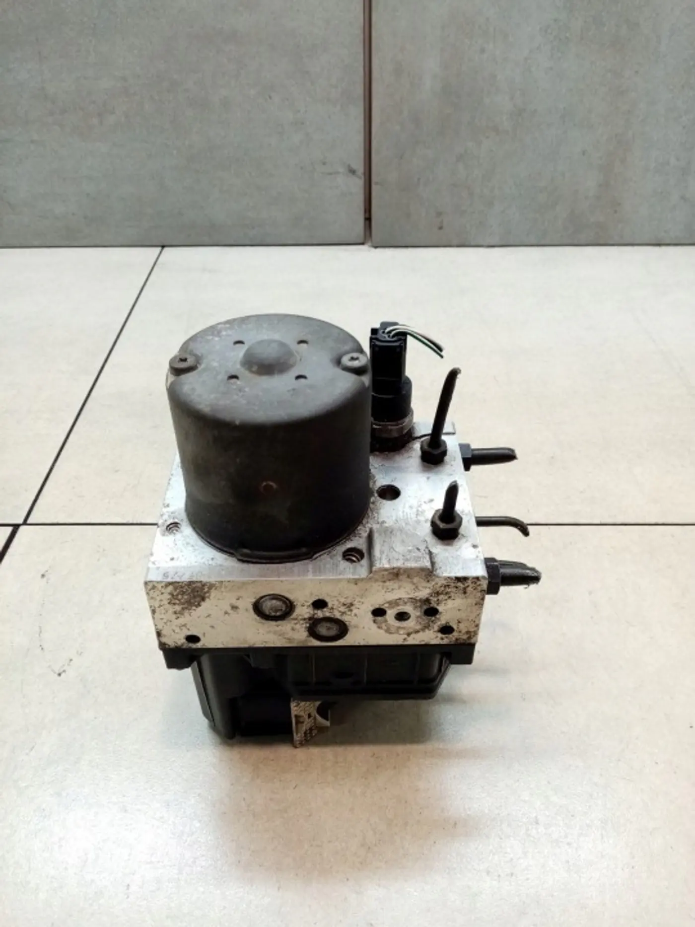 Блок ABS к Ford Mondeo 2000