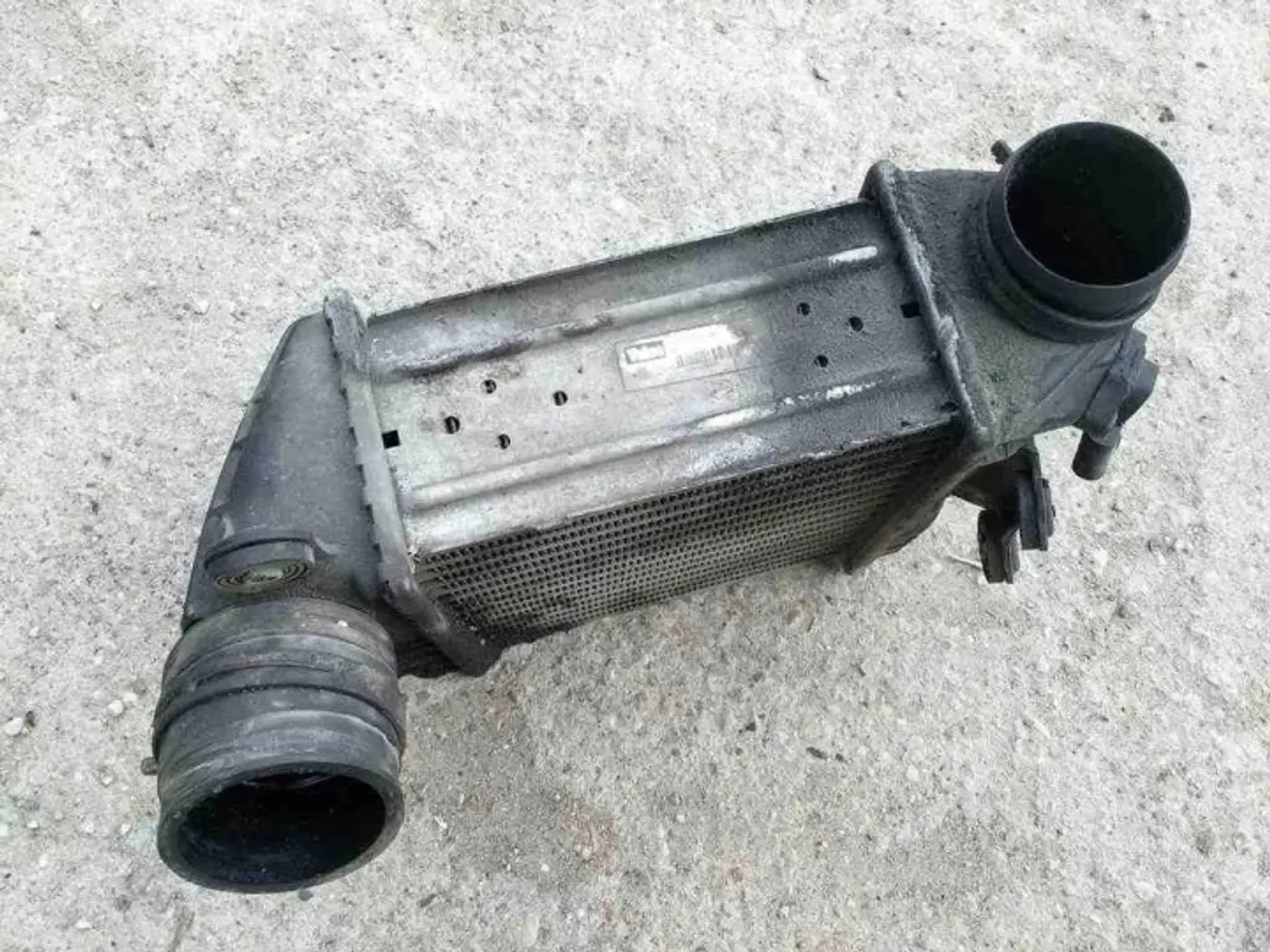 Интеркулер к SEAT Leon 2005