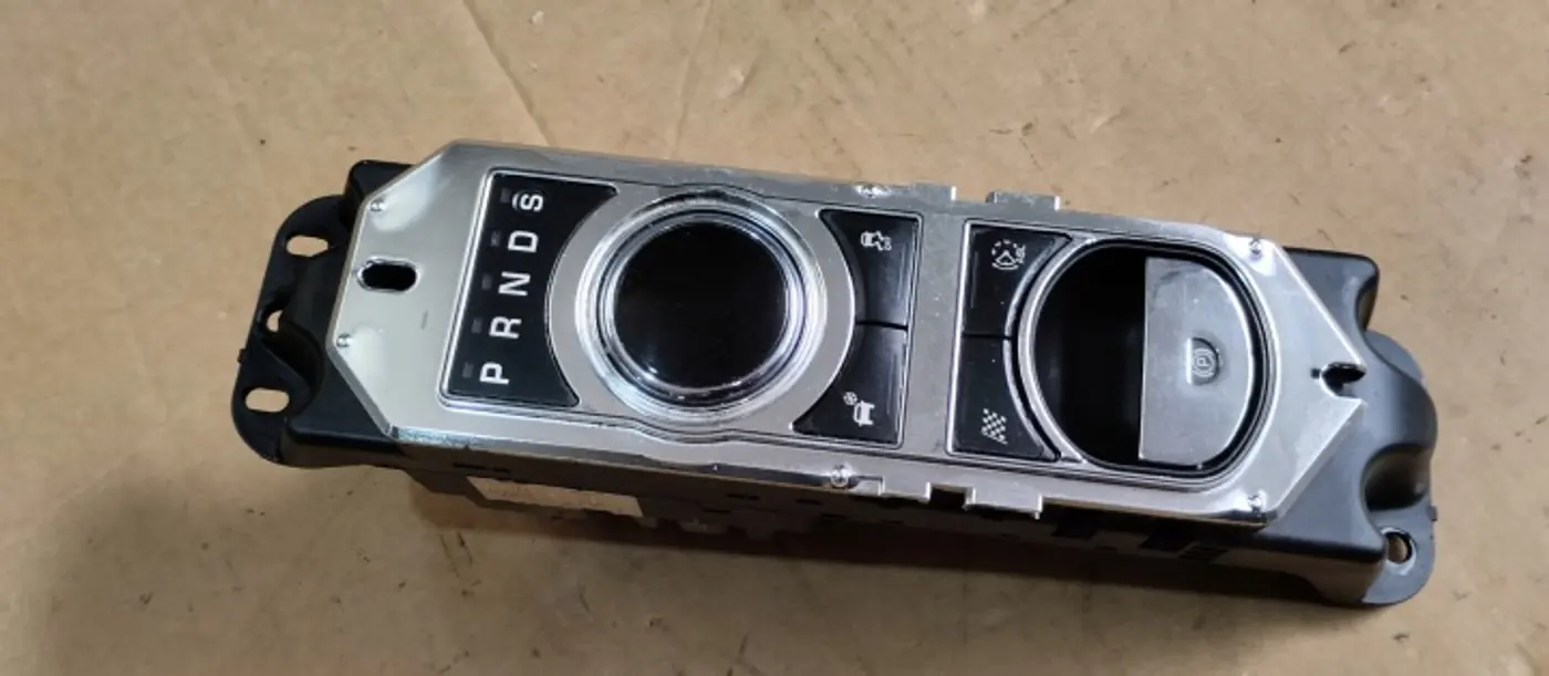 Кулиса к Jaguar XJ 2009