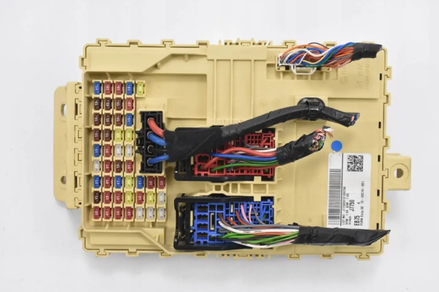 Блок предохранителей к Kia XCeed 2019