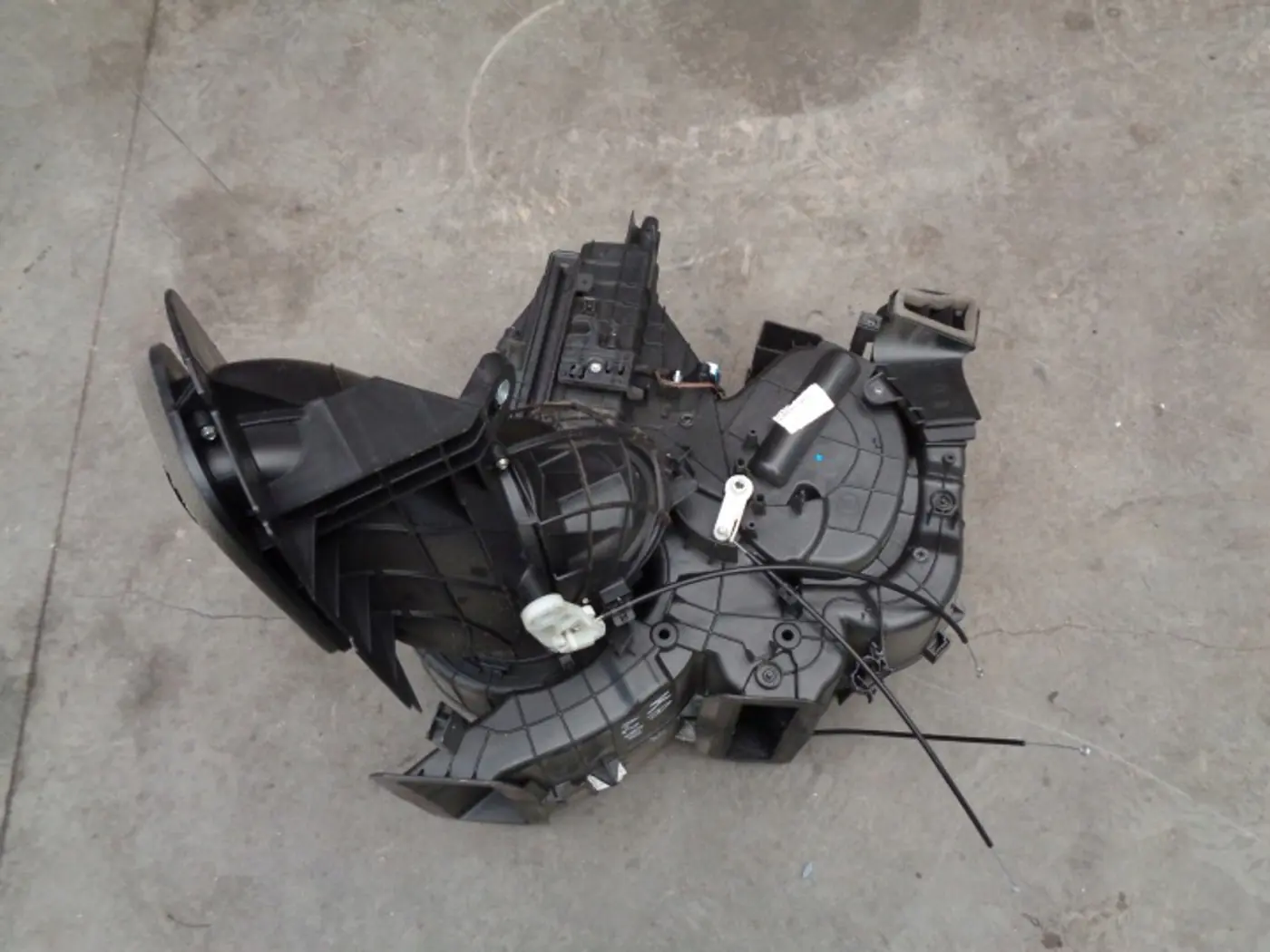 Отопитель в сборе (печка) к Ford KA 2008