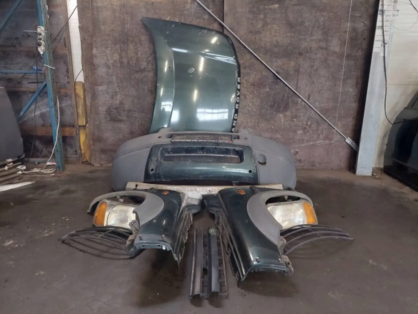 Передняя часть (ноускат) в сборе к Land Rover Freelander 1997