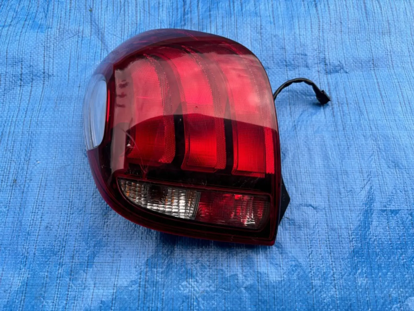 Фонарь задний левый к Peugeot 108 2014
