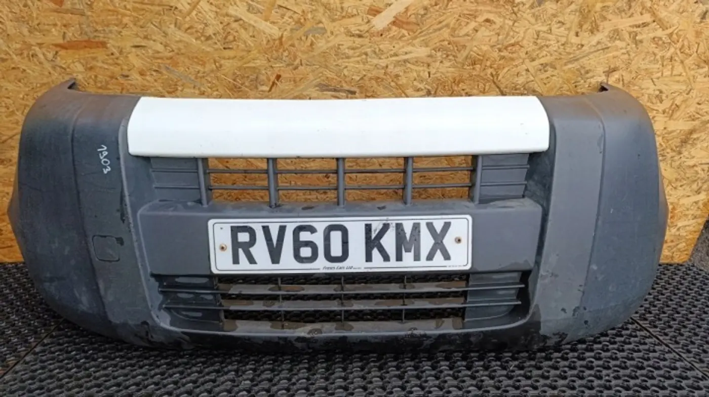 Бампер передний к Peugeot Bipper 2008
