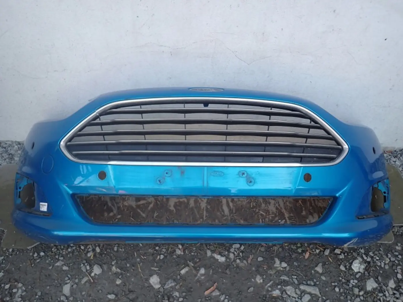 Бампер передний к Ford Fiesta 2013