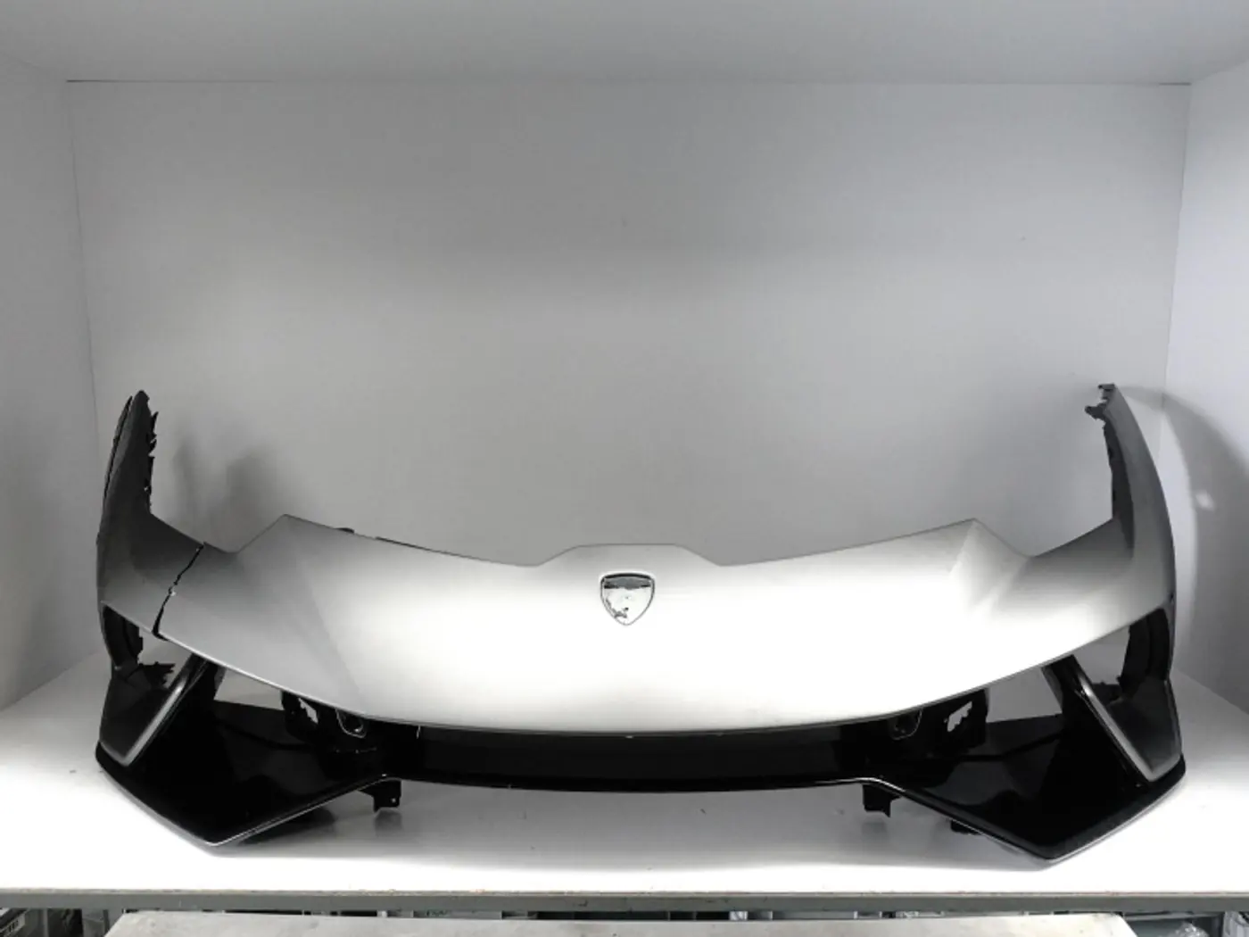 Бампер передний к Lamborghini Huracan 2014