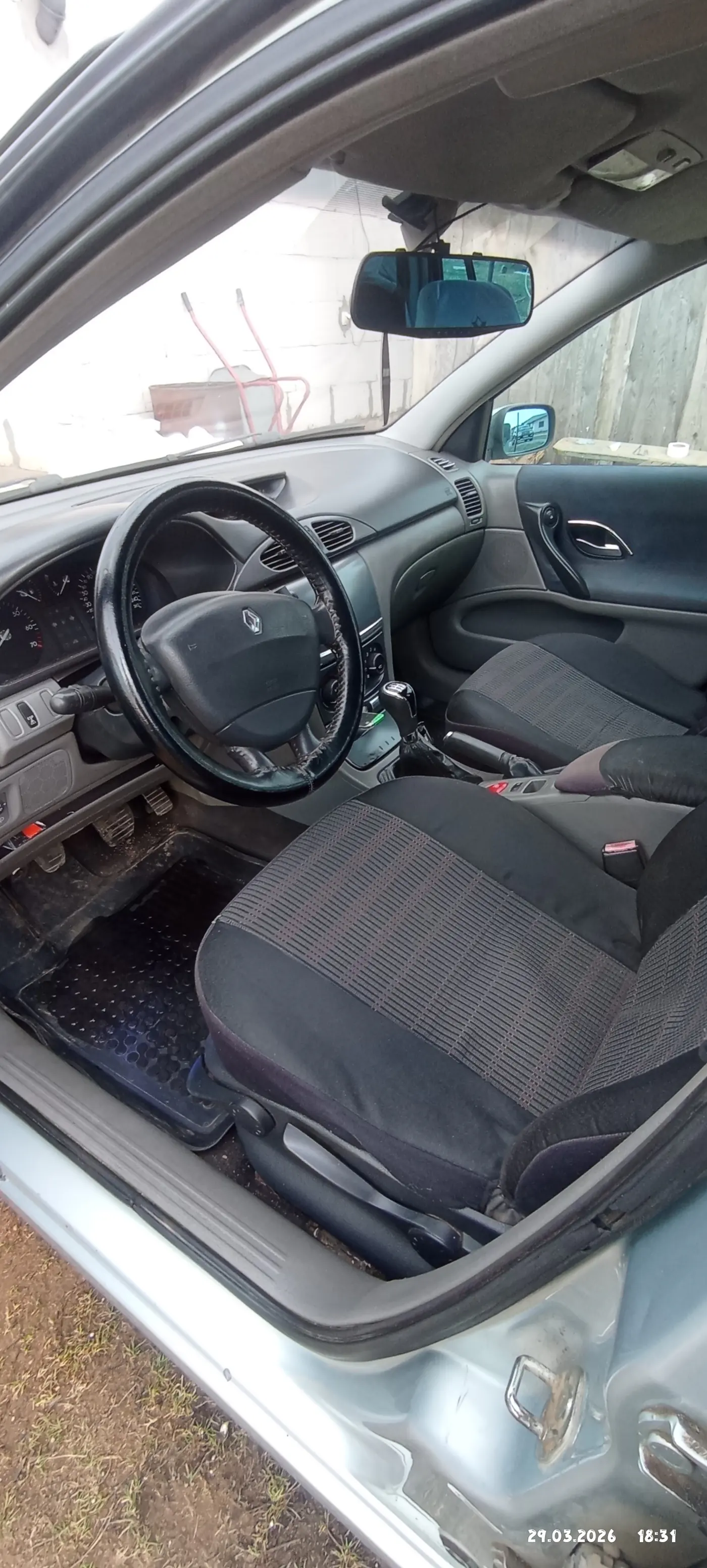 Renault Laguna II, 2001