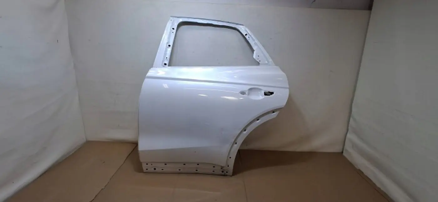 Дверь задняя левая к Genesis GV70 2020