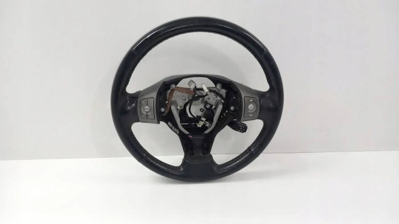 Руль к Toyota RAV 4 2005
