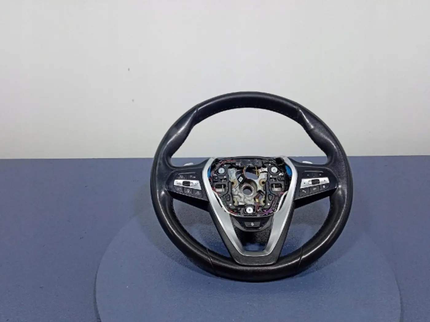 Руль к BMW X6 2019