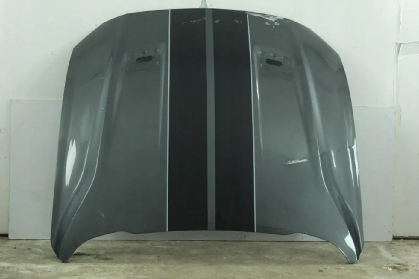 Капот к Ford Mustang 2017