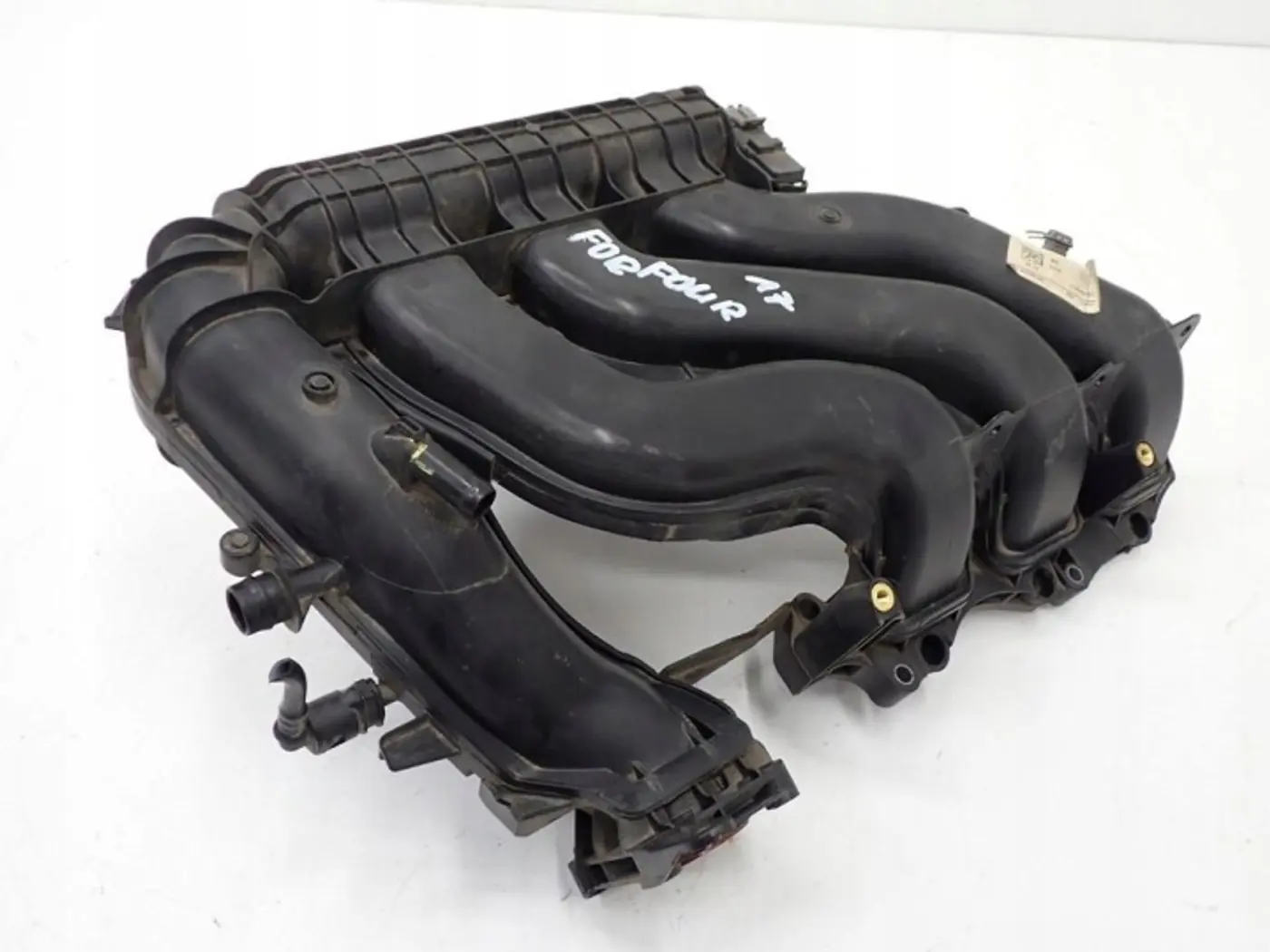Коллектор впускной к Smart Forfour 2014