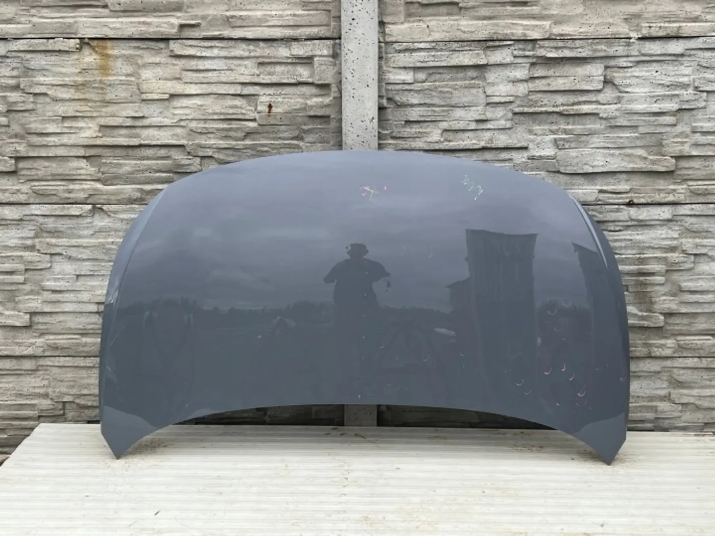 Капот к Volkswagen ID.4 2020