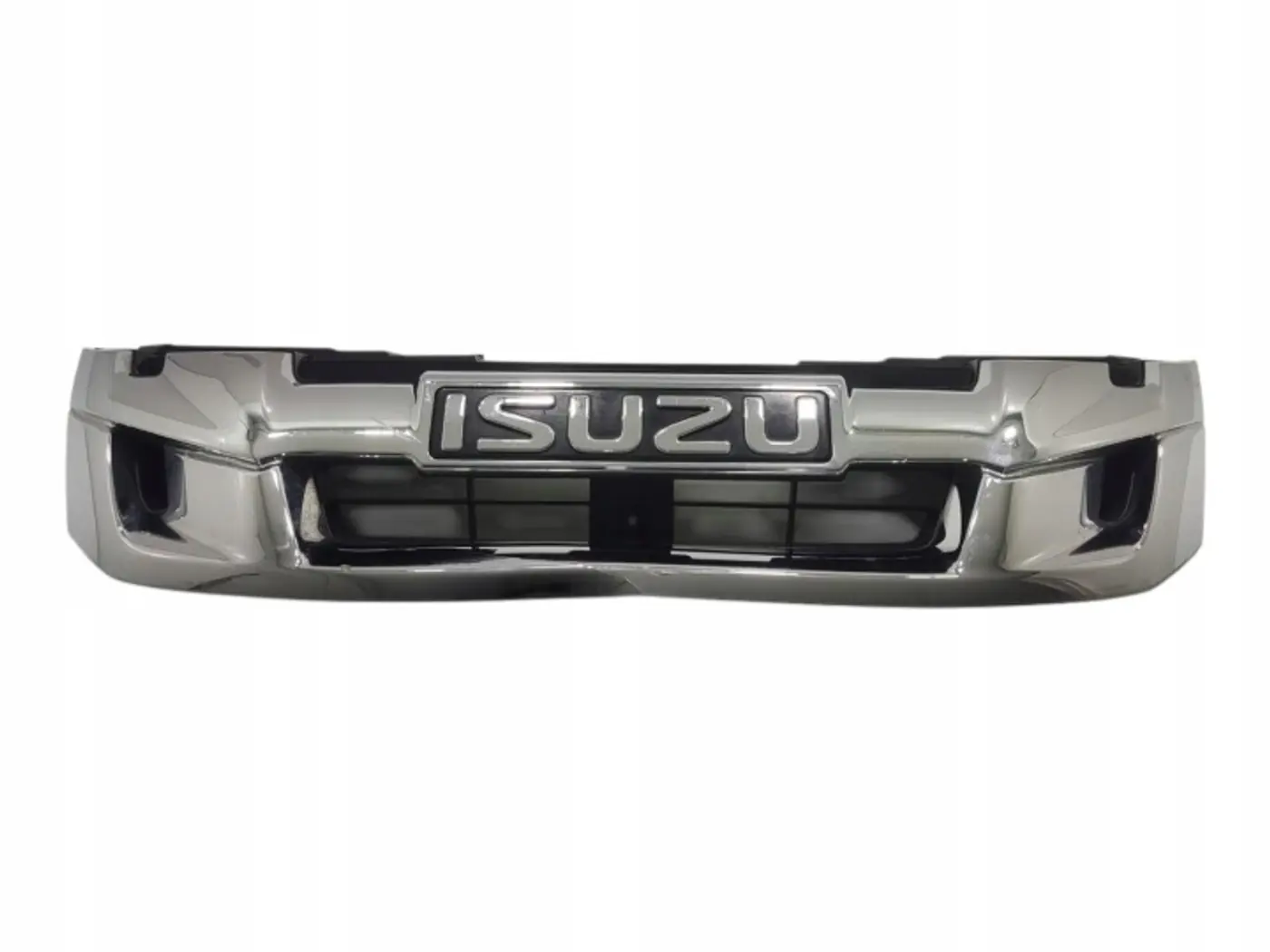 Решетка радиатора к Isuzu D-Max 2016
