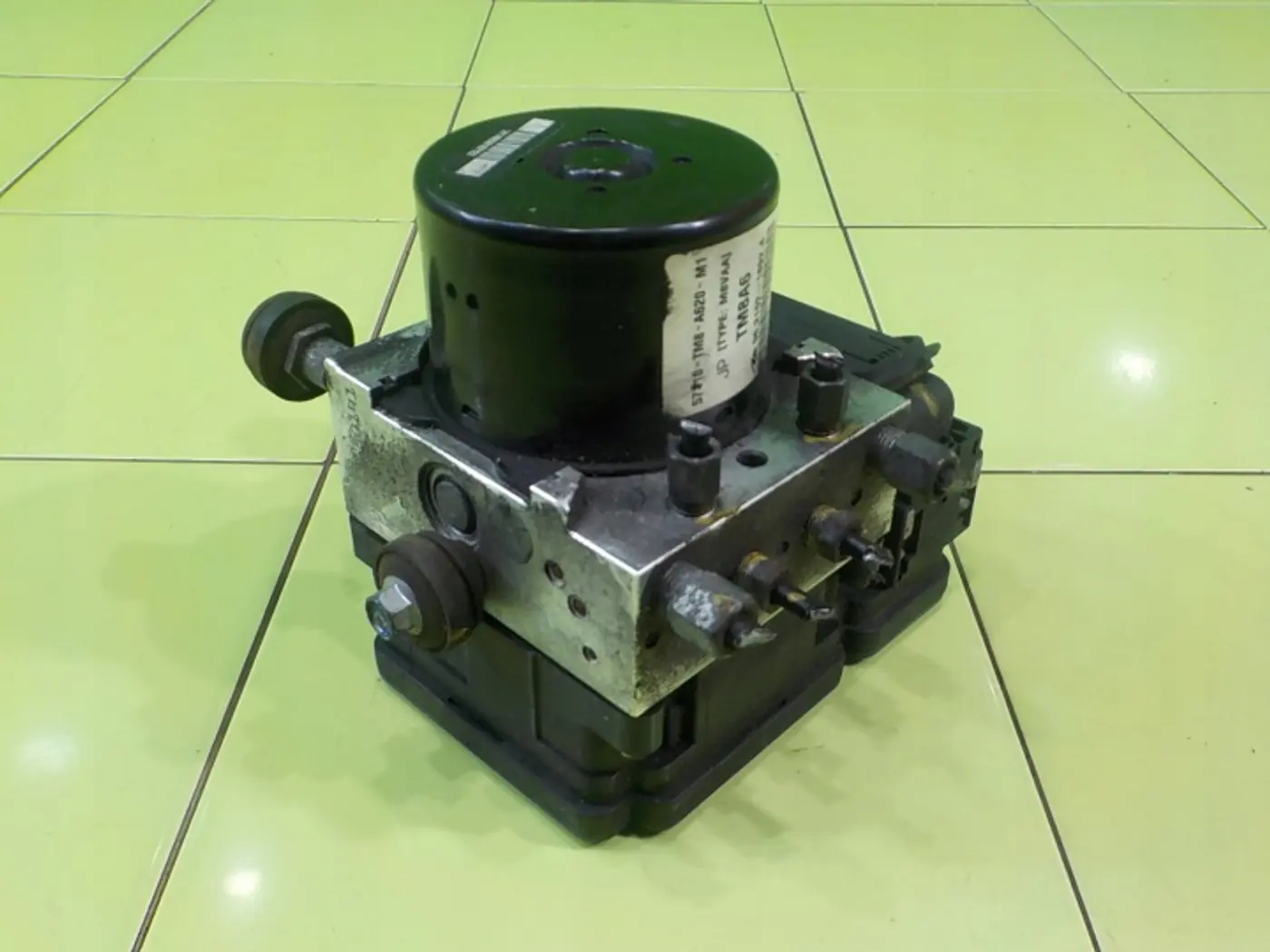 Блок ABS к Honda Insight 2009