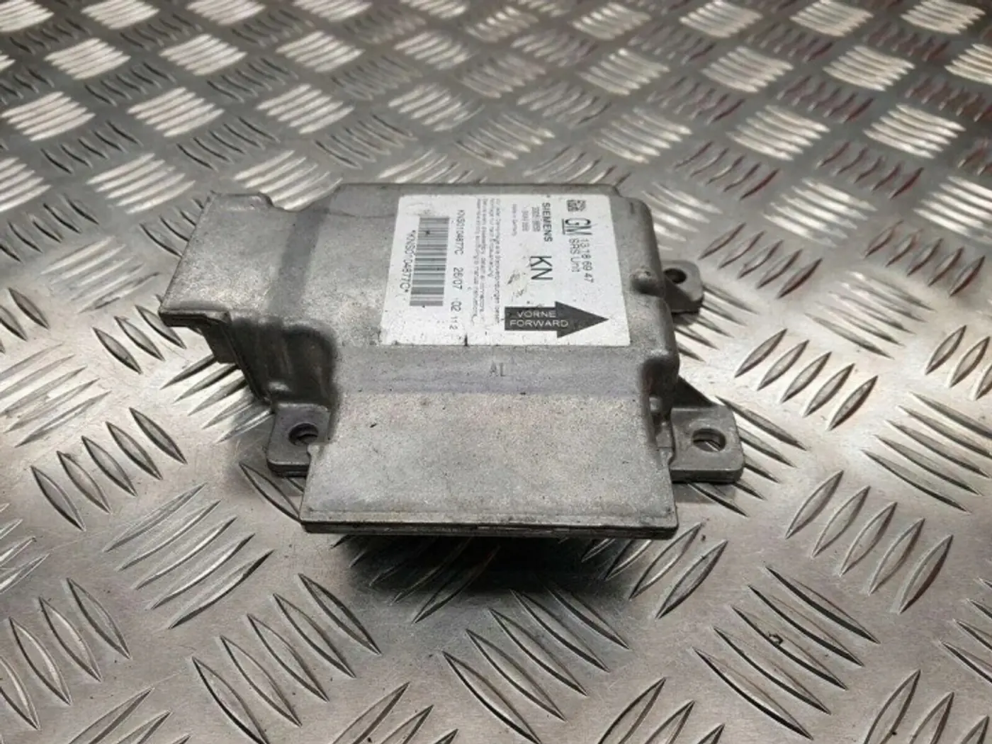 Датчик удара к Opel Signum 2003