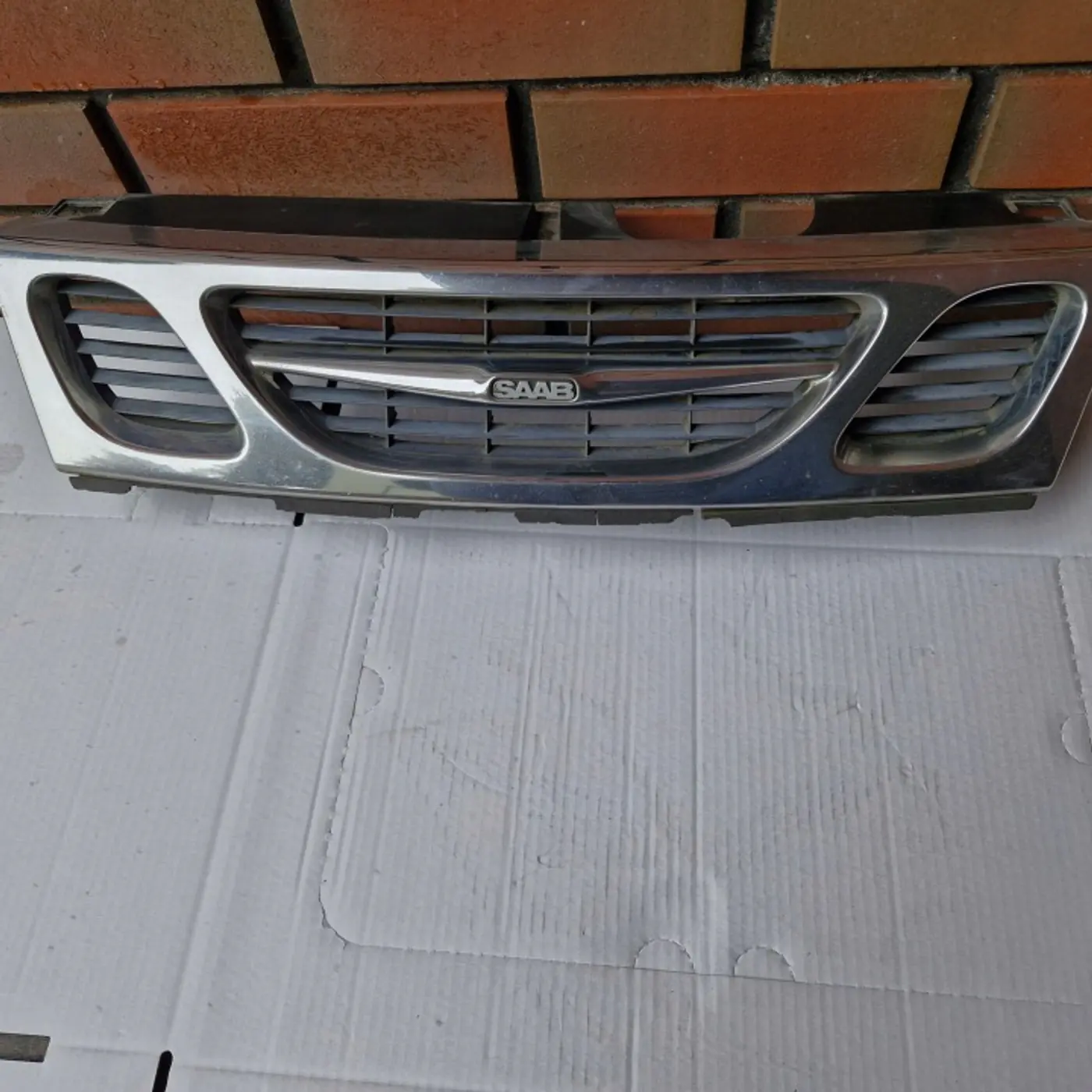 Решетка радиатора к Saab 9-3 1998