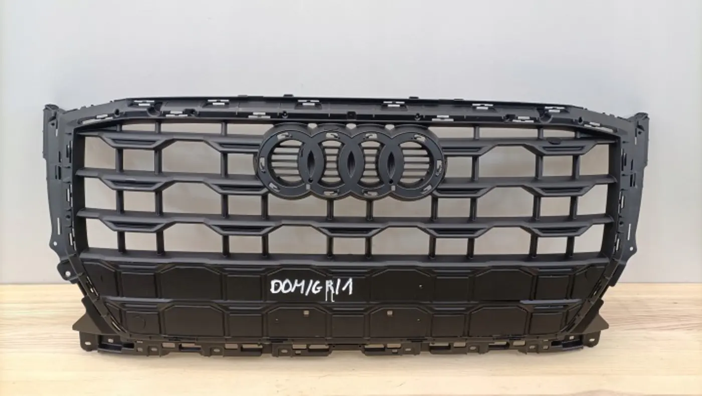 Решетка радиатора к Audi Q2 2020