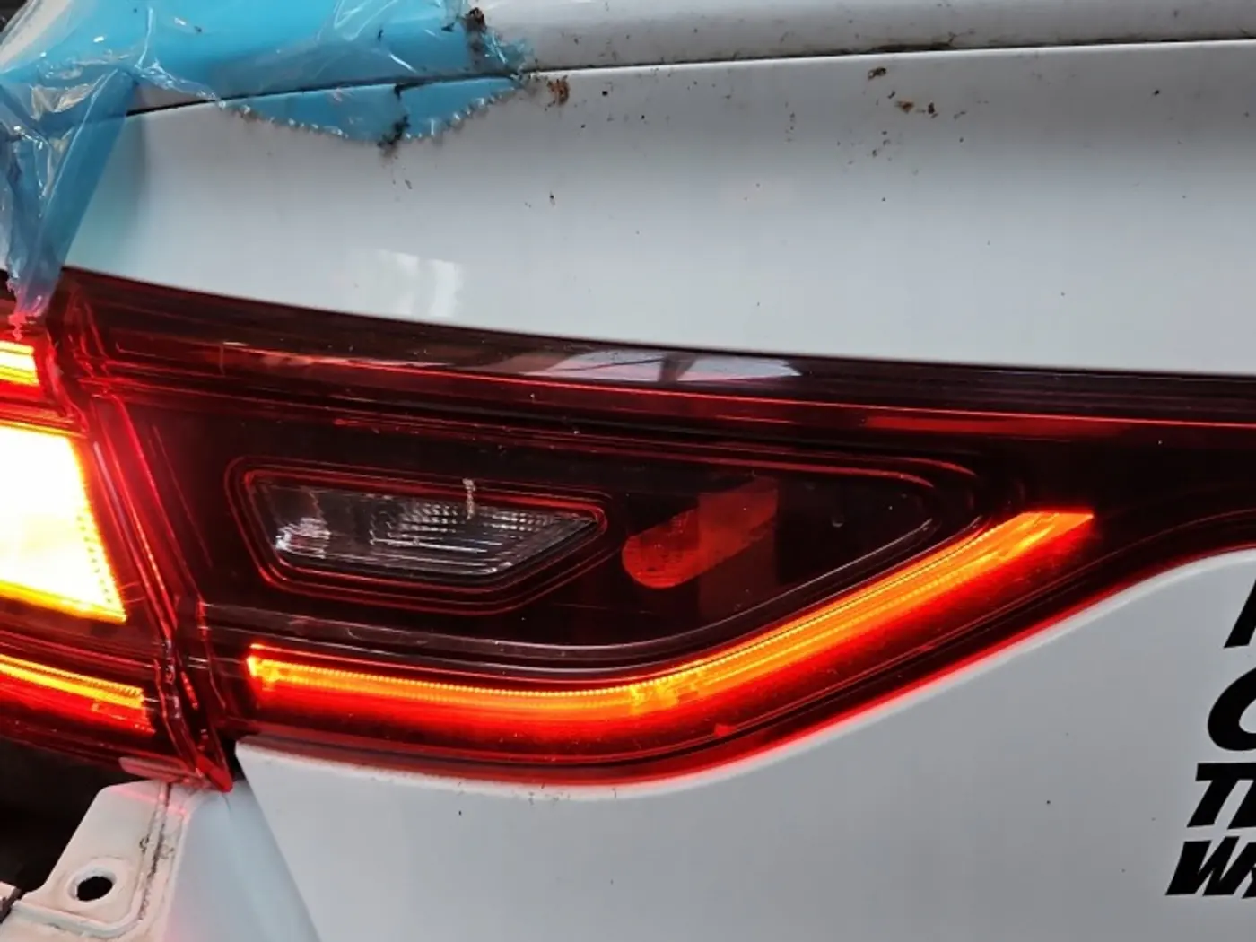 Фонарь задний левый к Renault Talisman 2015