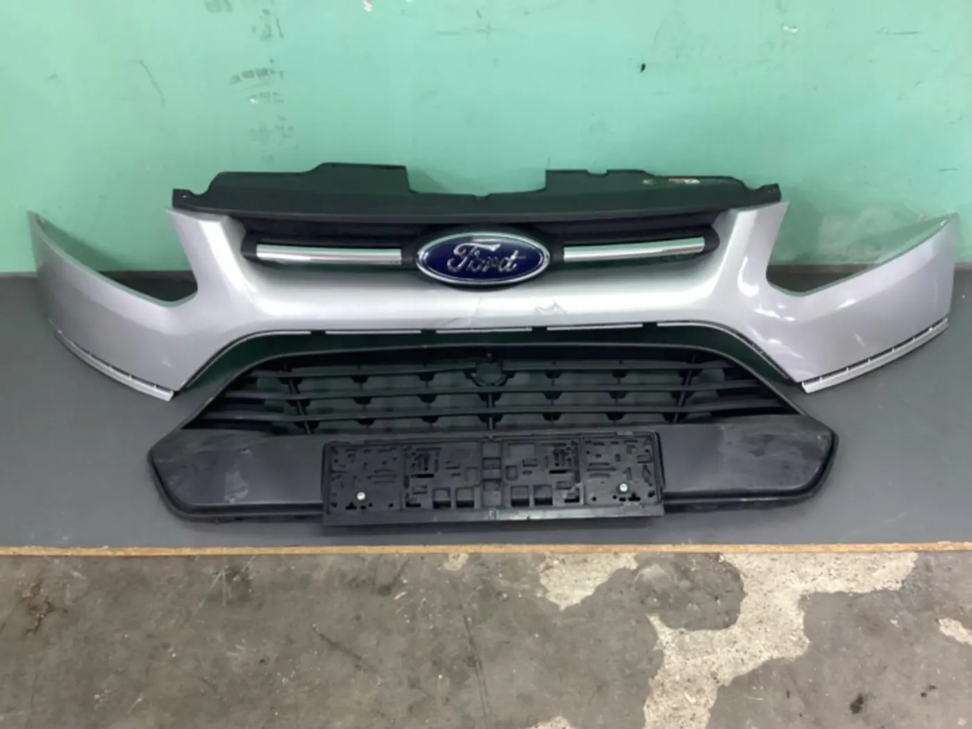 Бампер передний к Ford Transit Custom 2012