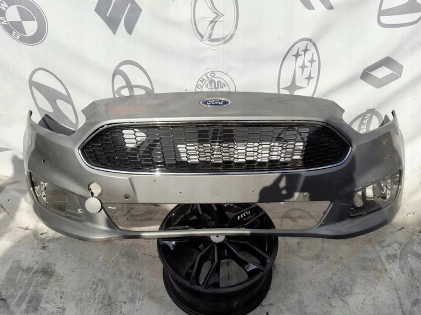 Бампер передний к Ford S-MAX 2015