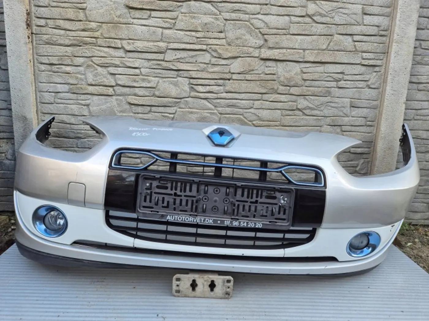 Бампер передний к Renault Fluence 2013