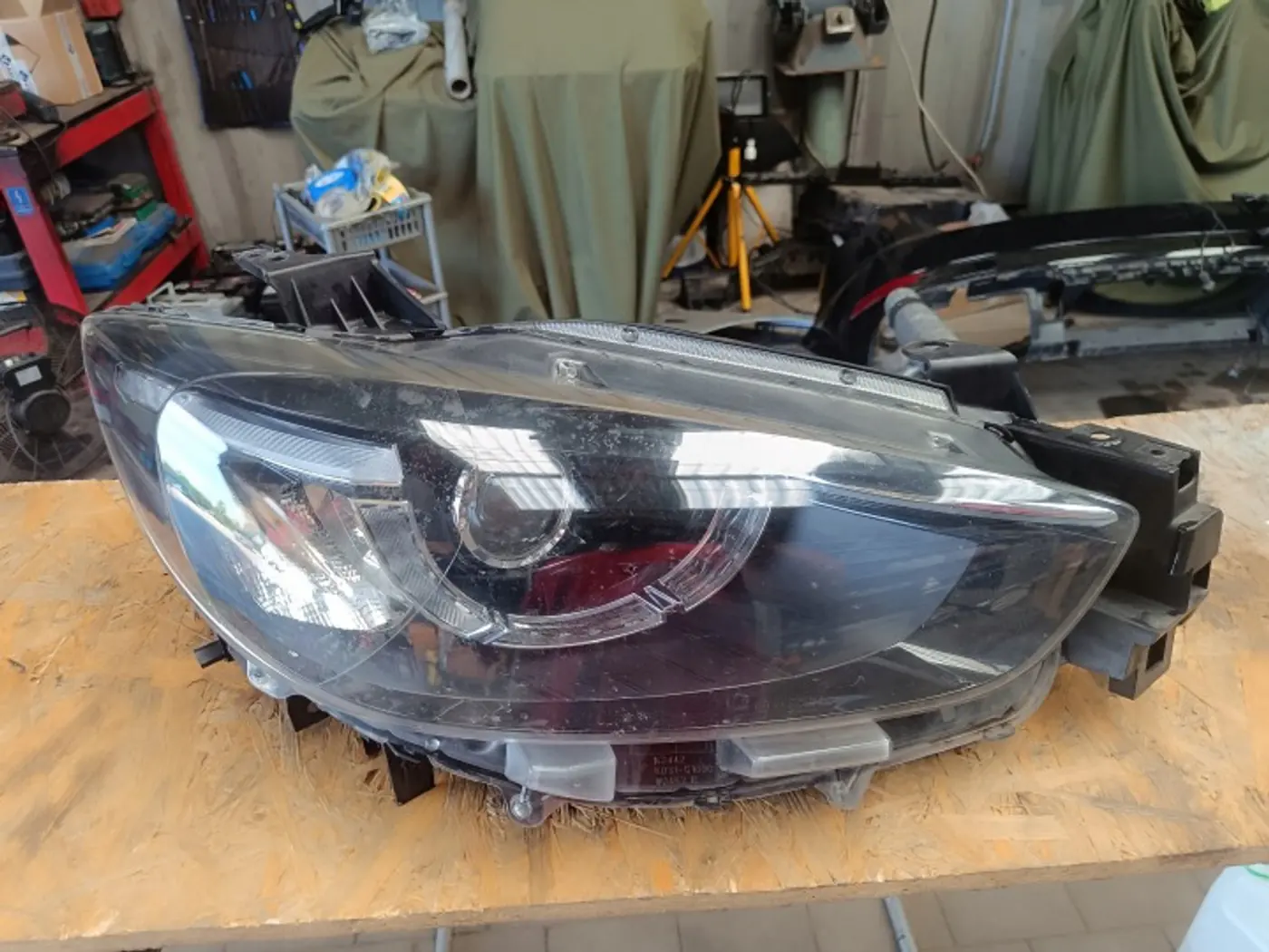 Фара правая к Mazda CX-5 2015