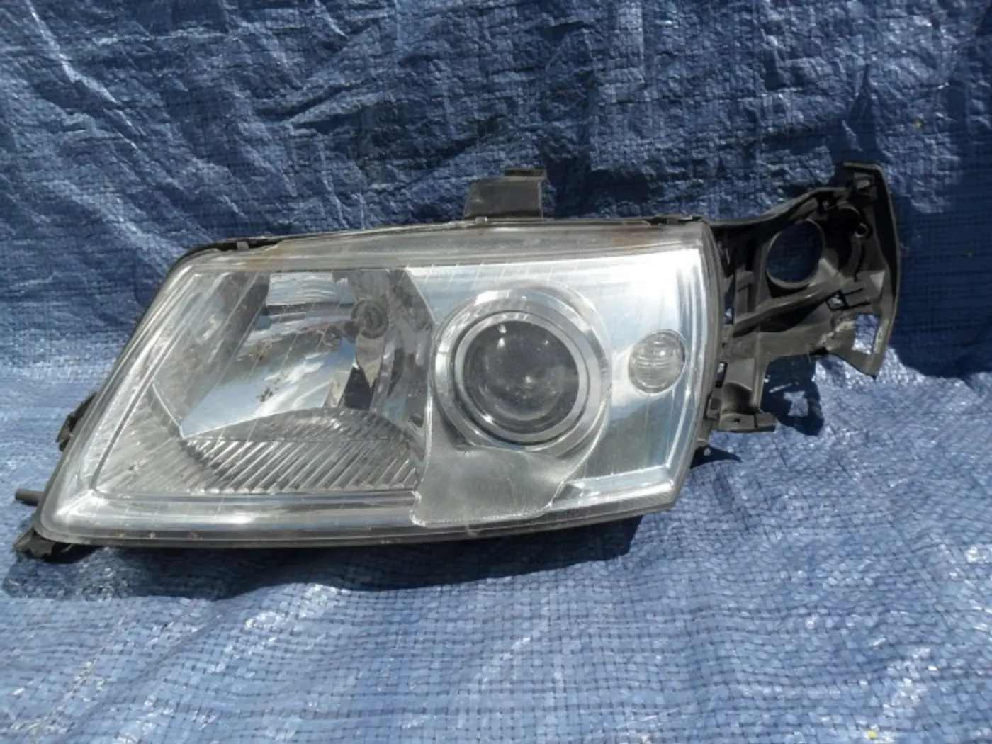 Фара правая к Saab 9-5 2010