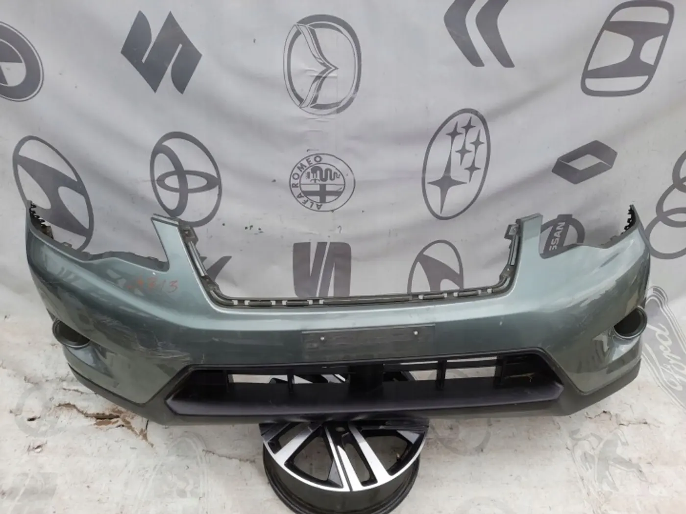Бампер передний к Subaru XV 2011
