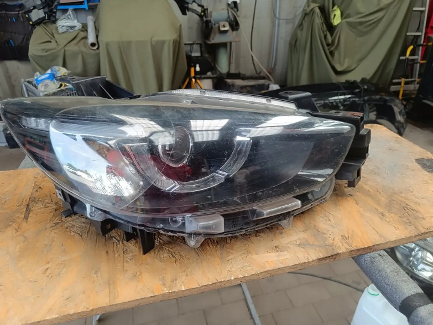 Фара правая к Mazda CX-5 2015