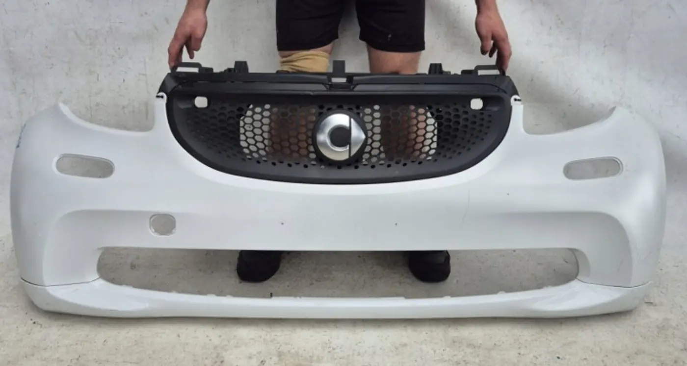 Бампер передний к Smart Fortwo 2015